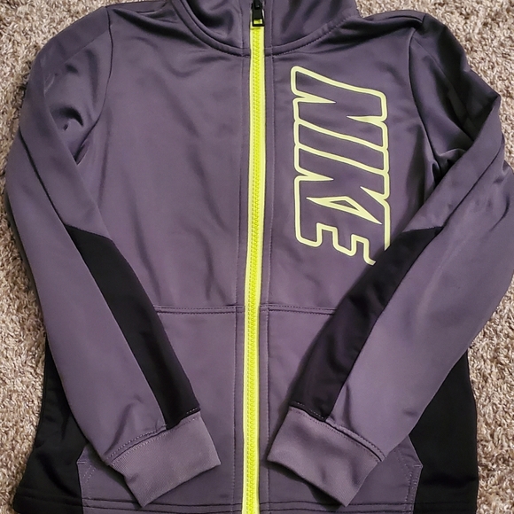 Nike Other - Boys Nike zip up